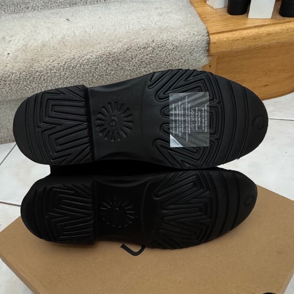 UGG Zariyah Water Repellent Ankle Bootie (Women) Size 7.5 - BLACK   NEW - Picture 7 of 14